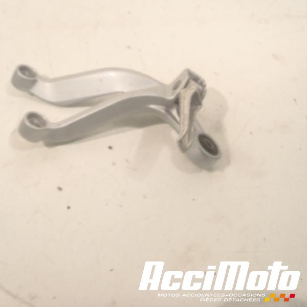 Pièce Moto Platine repose-pied arrière (droit) SUZUKI GSXR 600