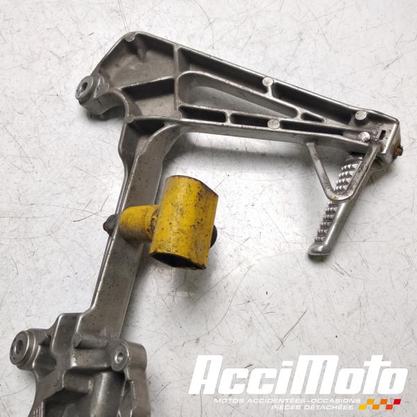 Pièce Moto Platine repose-pied arrière (gauche) HONDA VFR800 FI (98-01)