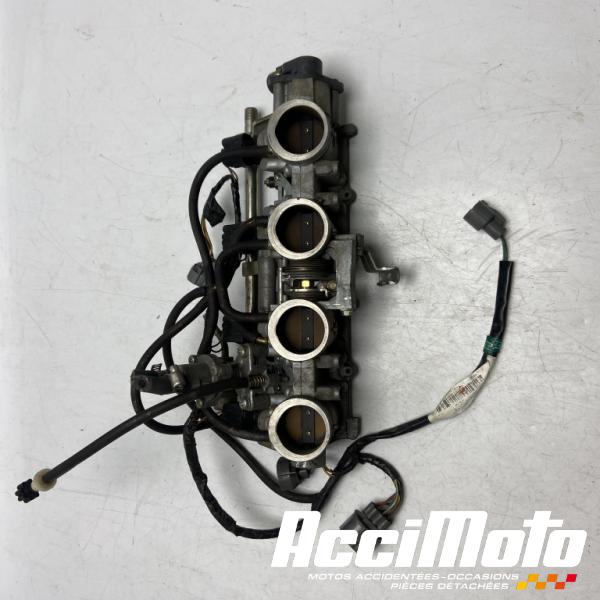 Part Motor bike Rampe d'injection (moteur) HONDA CBR600FS