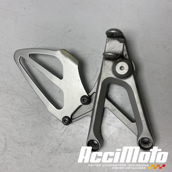 Pièce Moto Platine repose-pied avant (gauche) HONDA CBR600FS