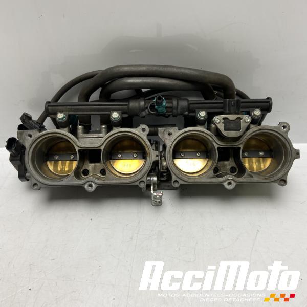 Part Motor bike Rampe d'injection (moteur) HONDA CBR1000RR