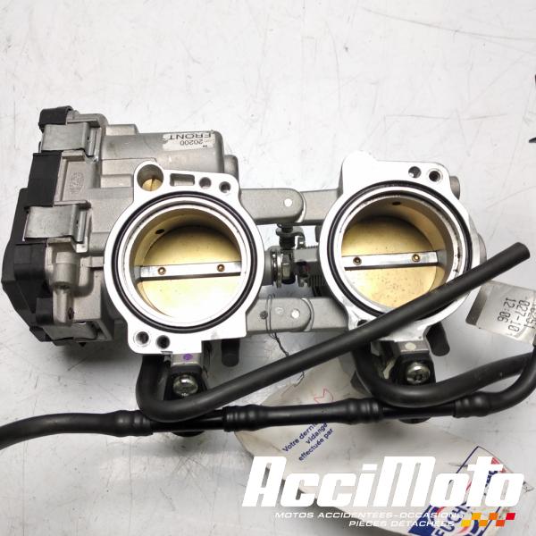 Part Motor bike Rampe d'injection (moteur) APRILIA RSV4