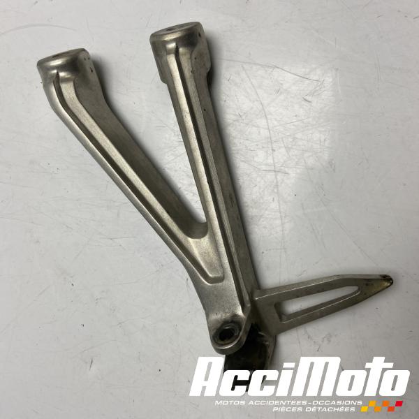 Pièce Moto Platine repose-pied arrière (gauche) HONDA CBR650R