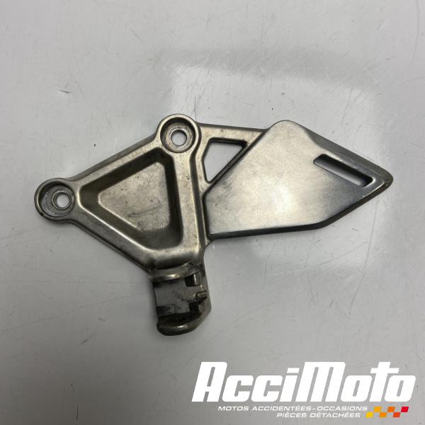 Pièce Moto Platine repose-pied avant (droit) HONDA CBR650R