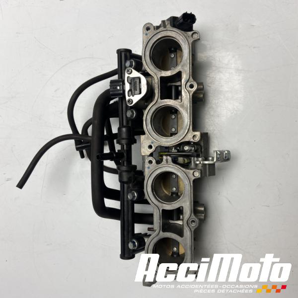 Part Motor bike Rampe d'injection (moteur) HONDA CBR650R