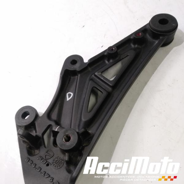 Pièce Moto Platine repose-pied avant (droit) DUCATI DIAVEL 1200