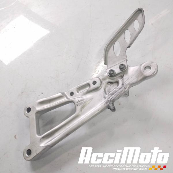 Pièce Moto Platine repose-pied avant (droit) APRILIA RS 125