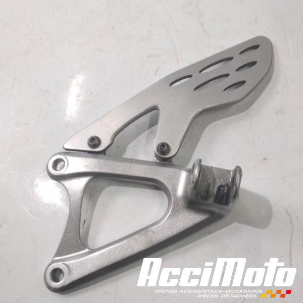 Pièce Moto Platine repose-pied avant (gauche) YAMAHA R1 YZF1000