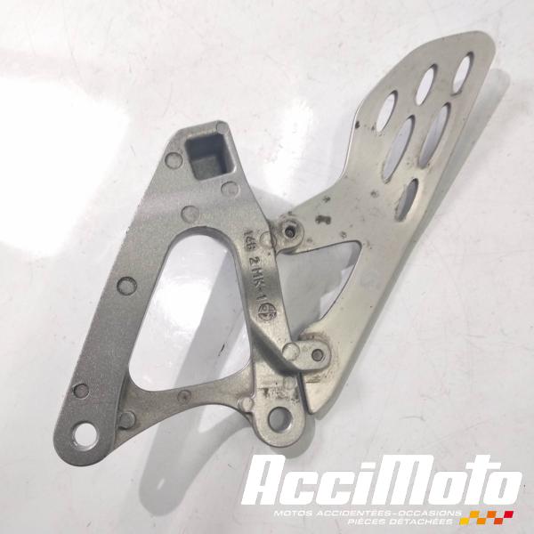 Pièce Moto Platine repose-pied avant (gauche) YAMAHA R1 YZF1000