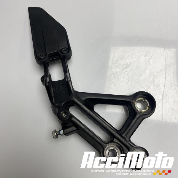 Pièce Moto Platine repose-pied avant (droit) KTM 390 DUKE