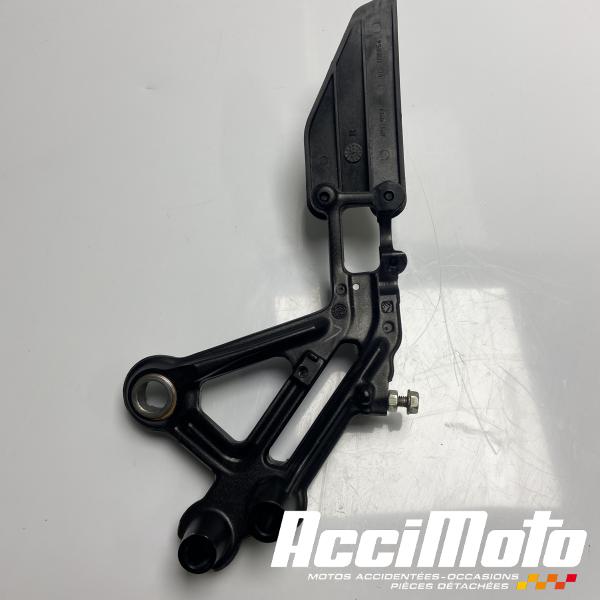 Pièce Moto Platine repose-pied avant (droit) KTM 390 DUKE