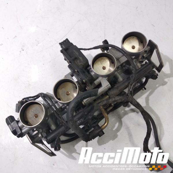 Part Motor bike Rampe d'injection (moteur) KAWASAKI Z 1000