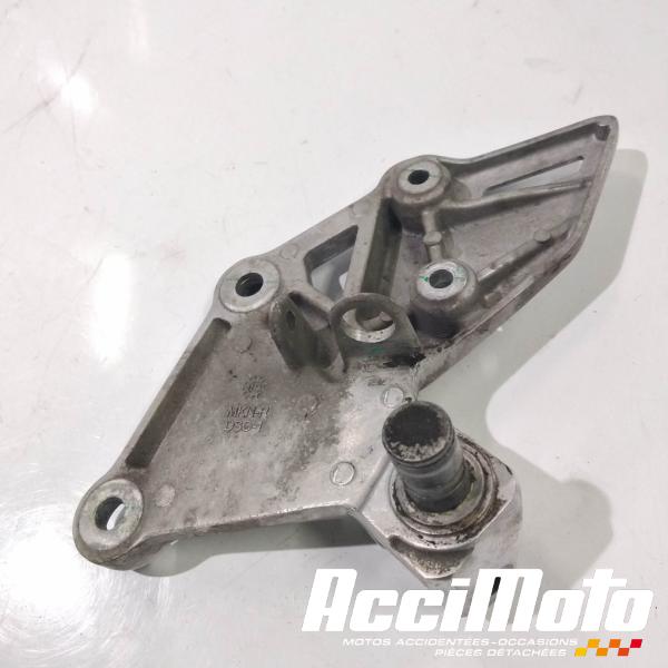 Part Motor bike Platine repose-pied avant (droit) HONDA CB650R