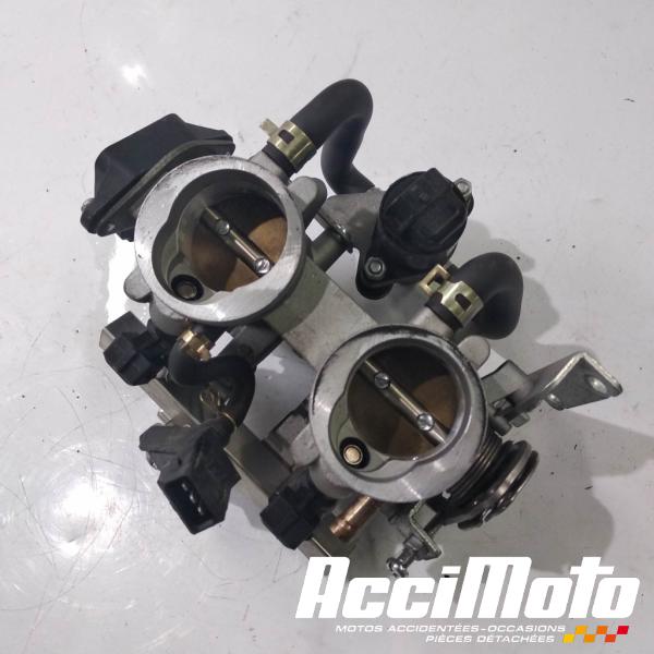 Pièce Moto Rampe d'injection (moteur) BENELLI TRK 502-48