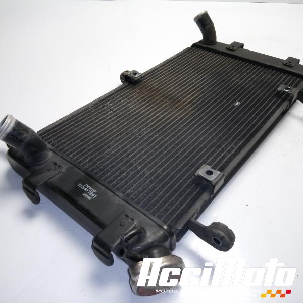 Pièce Moto Radiateur de refroidissement SUZUKI GSR 750