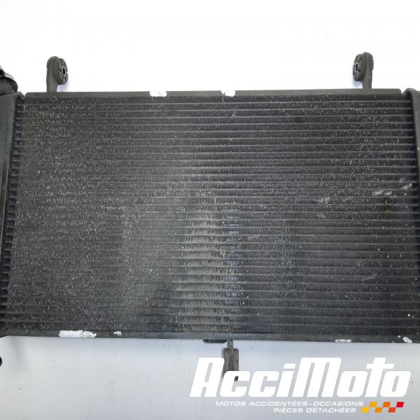 Pièce Moto Radiateur de refroidissement SUZUKI GSR 750