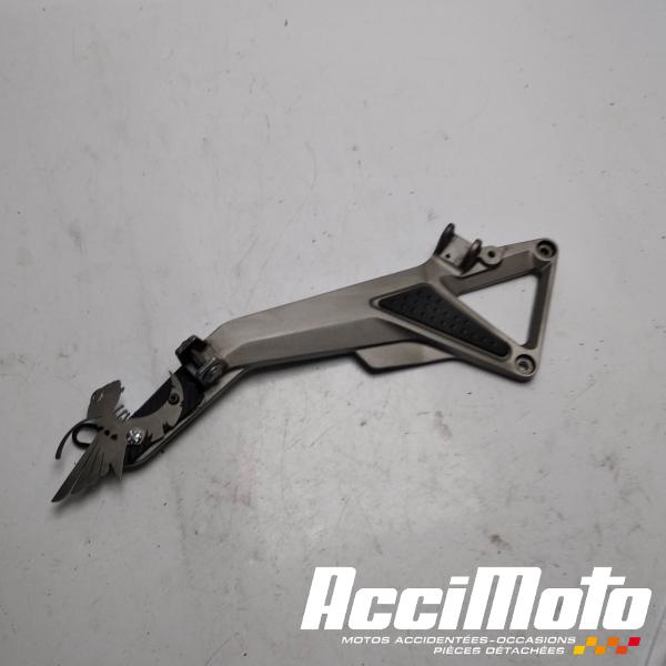 Pièce Moto Platine repose-pieds (gauche) HONDA HORNET CB600F