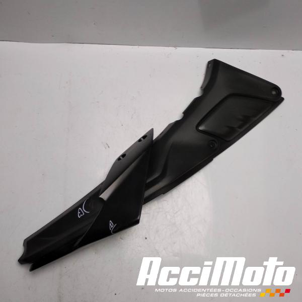 Part Motor bike Coque arrière (gauche) YAMAHA MT 125