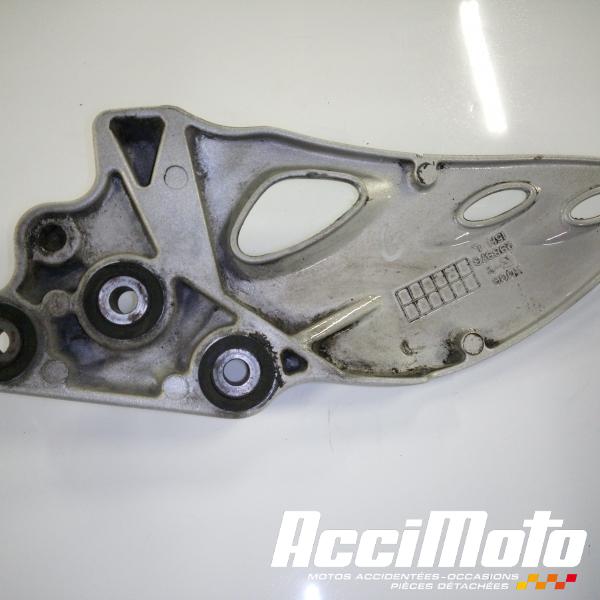 Pièce Moto Platine repose-pied avant (gauche) SUZUKI GSXR 1340 HAYABUSA