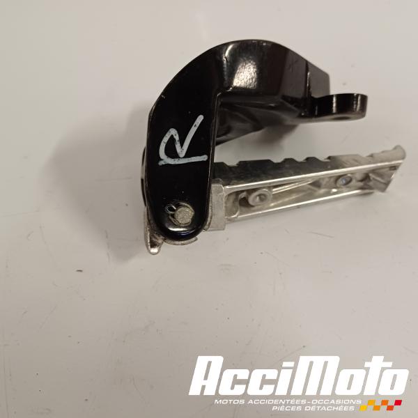 Part Motor bike Platine repose-pied arrière (droit) YAMAHA TMAX XP530