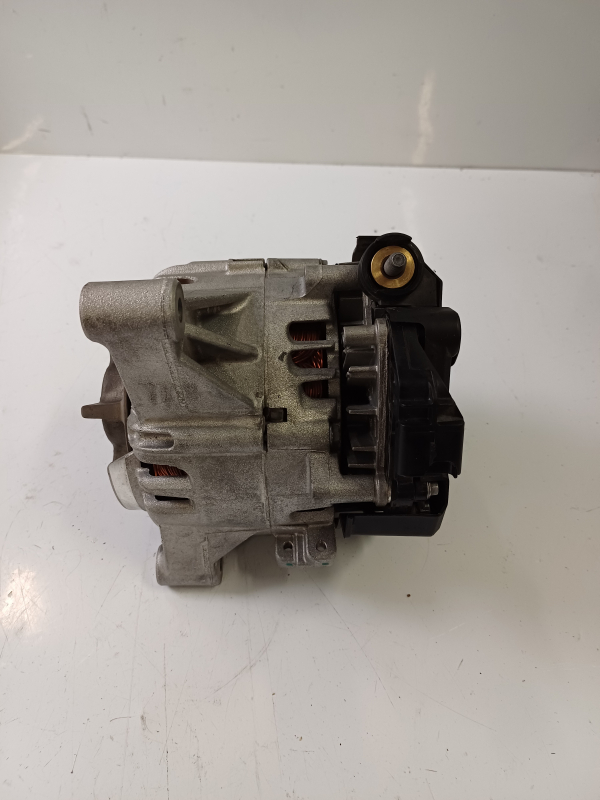 Part Motor bike Alternateur complet HONDA GL1800 GOLDWING