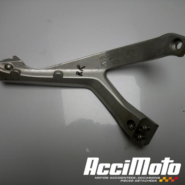 Pièce Moto Platine repose-pied arrière (droit) DUCATI PANIGALE 955 V2 