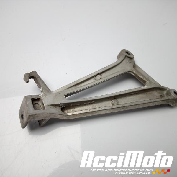 Pièce Moto Platine repose-pied arrière (gauche) HONDA CBR125