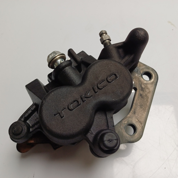 Part Motor bike étrier de frein avant (droit) SUZUKI GLADIUS SFV650