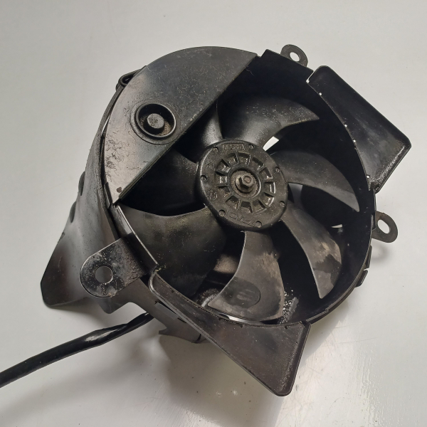 Part Motor bike Ventilateur de radiateur  YAMAHA TMAX XP500