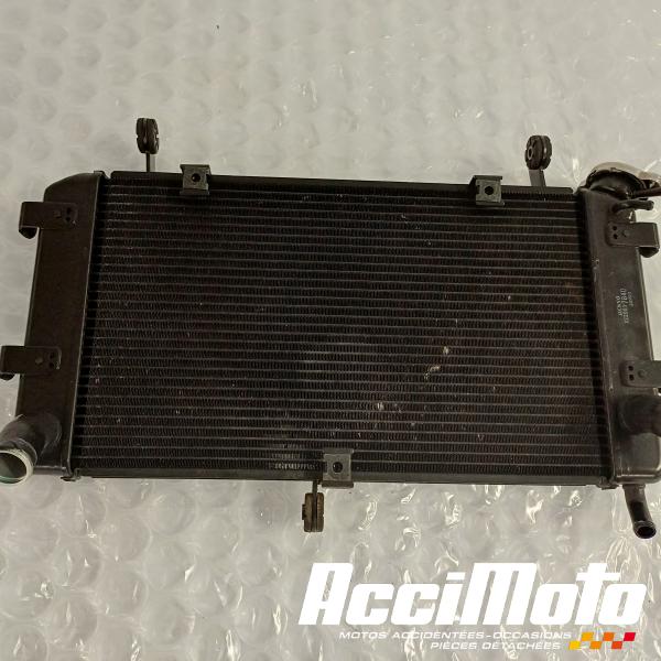 Pièce Moto Radiateur de refroidissement SUZUKI GSR 750