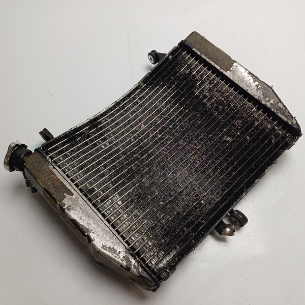 Pièce Moto Radiateur de refroidissement YAMAHA R6 YZF600