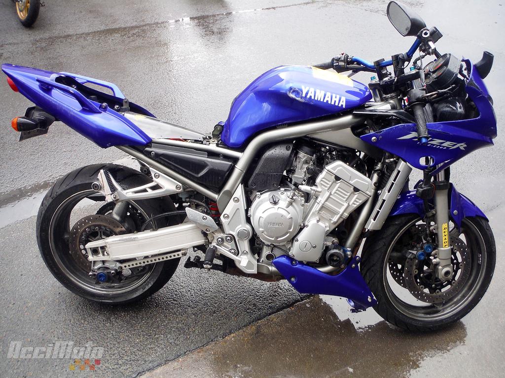 moto yamaha fazer 1000 occasion