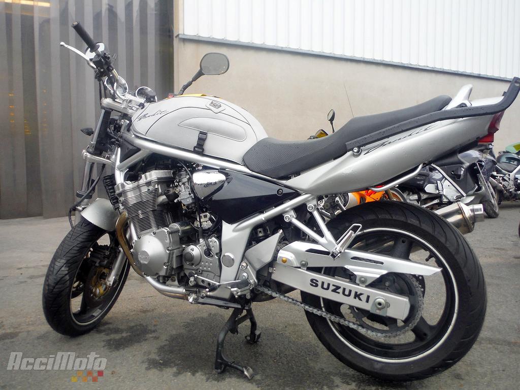 Moto accidentée SUZUKI BANDIT GSF600N