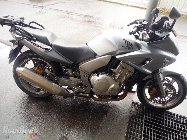 Honda Cbf1000 Cbf 1000 Motor Bike Powypadkowy Honda Cbf1000 Cbf 1000 Motor Bike Powypadkowy