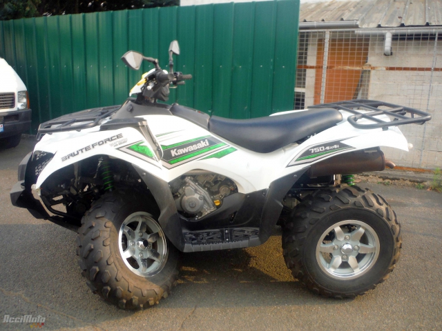 KAWASAKI QUAD ) KVF 750 (Motor bike MOTOCIKLAI PO AVARIJOS )