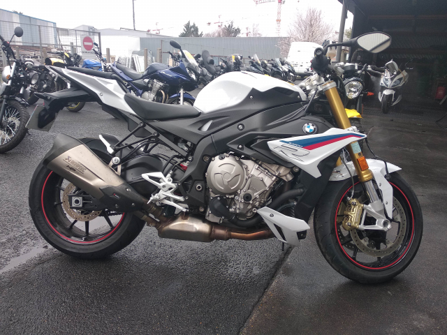BMW S1000 R BMW S1000 R