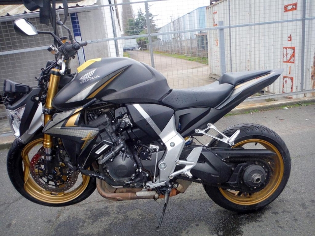 Honda Cb1000r Cb 1000 R Motor Bike Motocikly Posle Dtp Honda Cb1000r Cb 1000 R Motor Bike Motocikly Posle Dtp